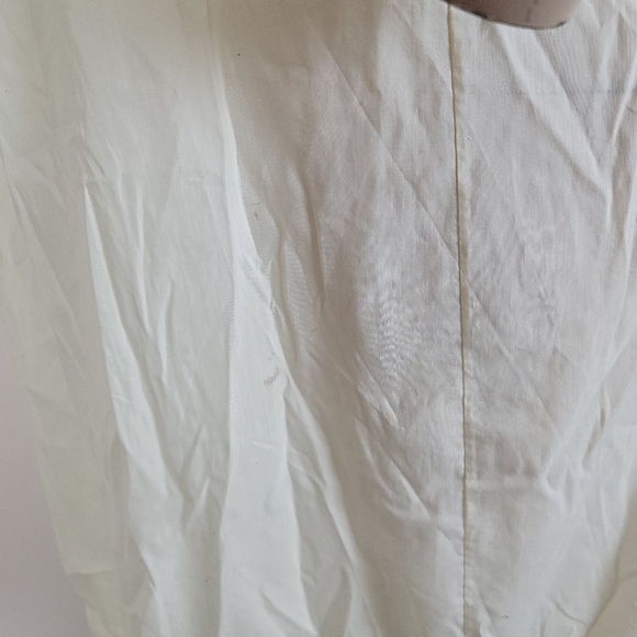 Vintage embroidered nightgown size small/medium - Picture 8 of 11